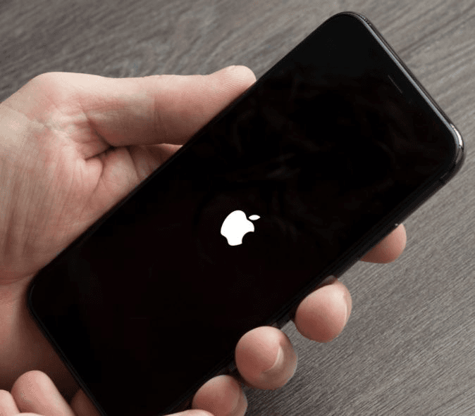 Apple logosunda kalan iPhone — Panic Full reset sorunu