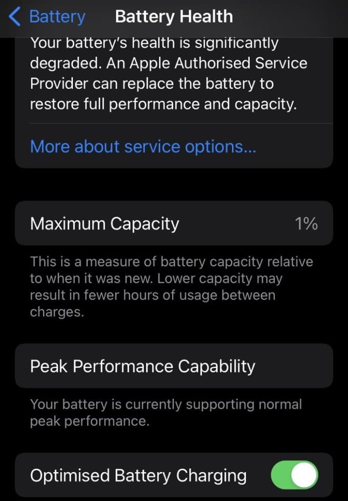 iPhone Pil Sağlığı ekranı: maksimum kapasite %1 ve servis uyarısı