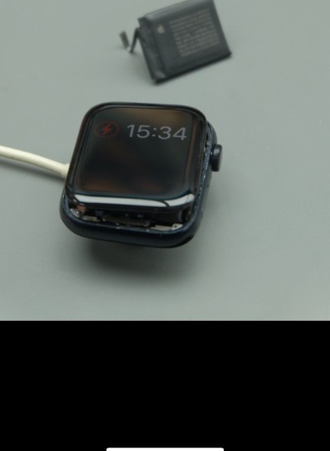 Apple Watch ekran ve batarya değişimi
