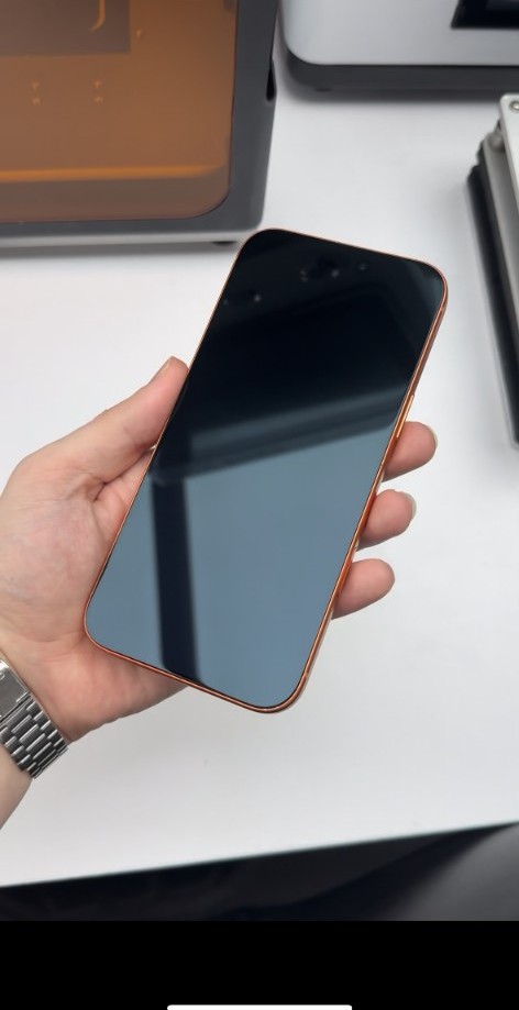 iPhone ekran değişimi sonrası — yenilenmiş ekran